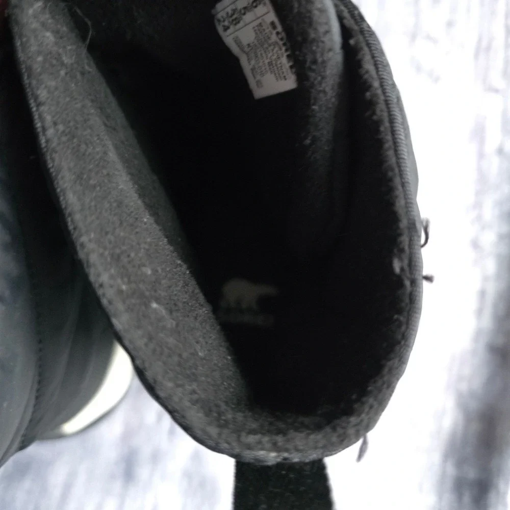 Sorel Whitney II Kids Black Puffer‎ Winter Boots Lace Up Waterproof Youth Size 6